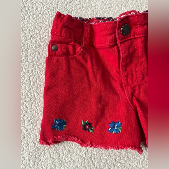 Genuine Kids Red Denim Shorts w Embroidered Flowers, size 2T - Picture 2 of 5